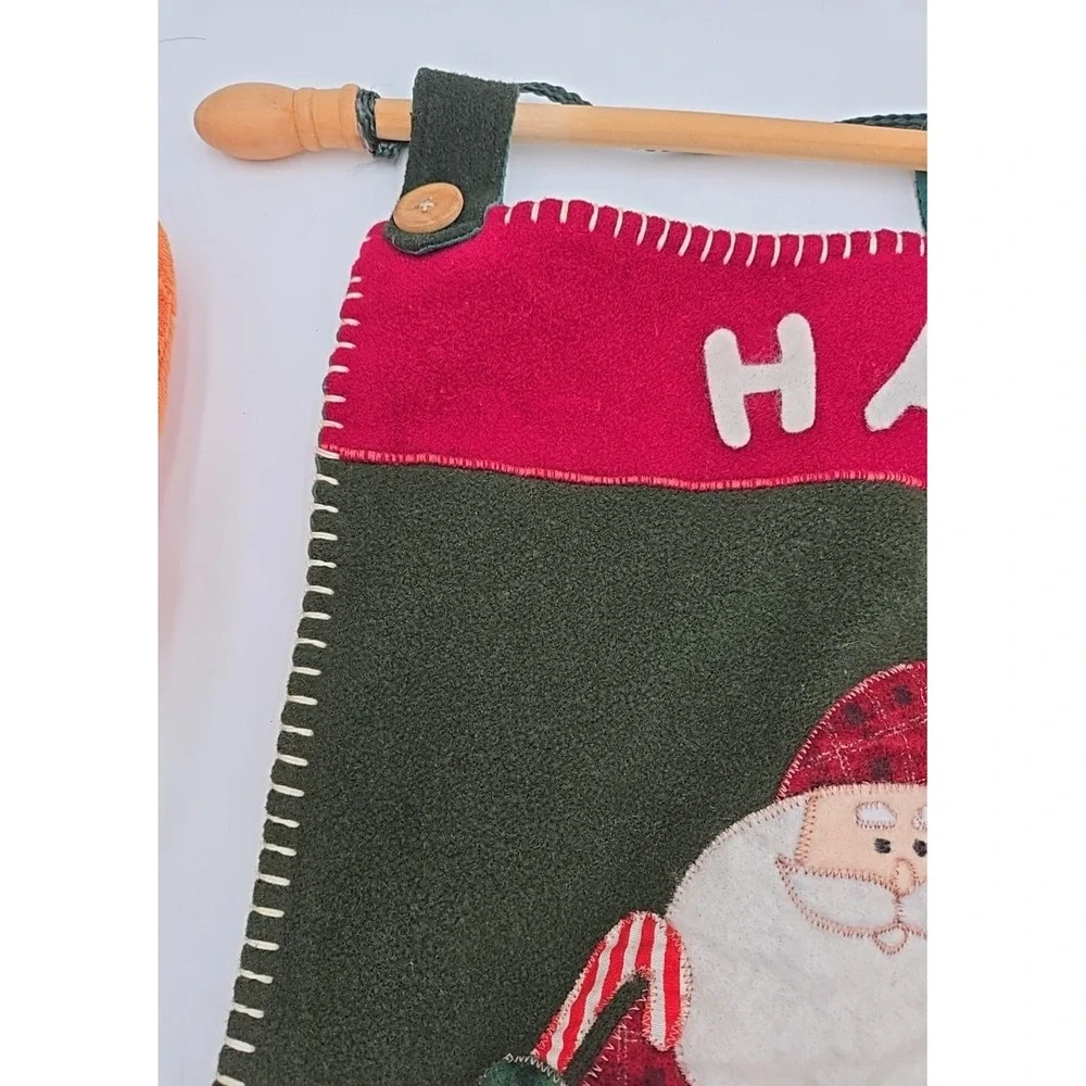 Santa Claus Felt Primitive Folk Handmade Hanging Wall Banner Vtg‎ W/ Rod *READ*